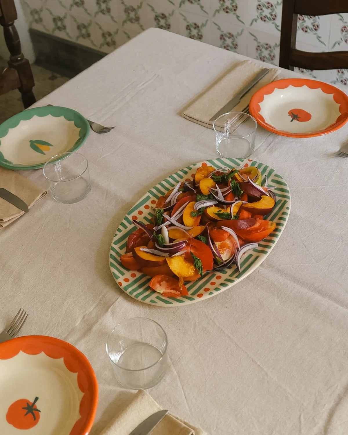 VEGGIE DEEP PLATES - SET OF 2