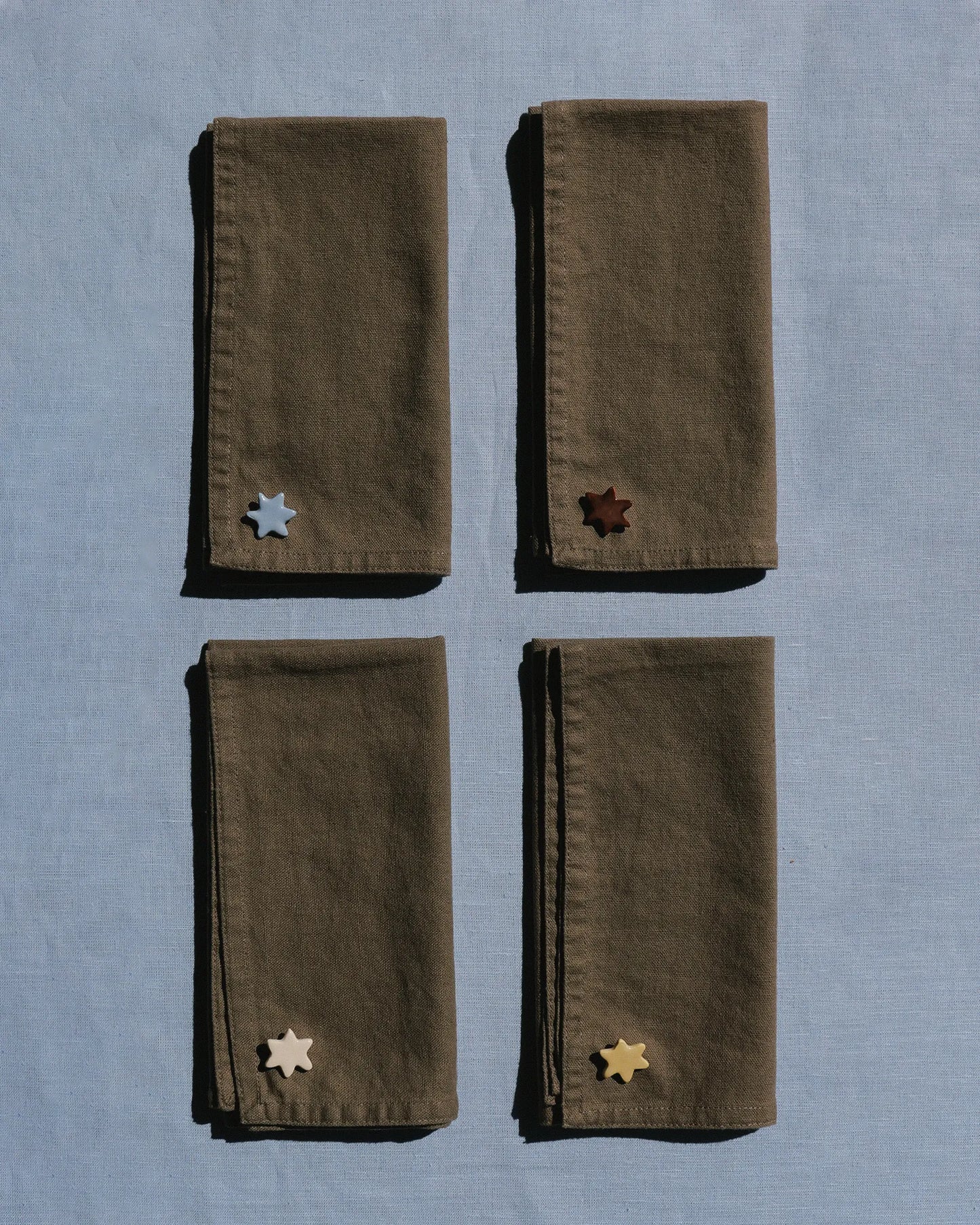 STAR NAPKIN PINS SET