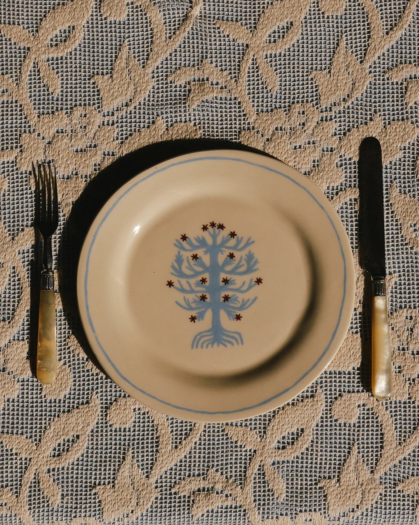 TREE DINNER PLATE