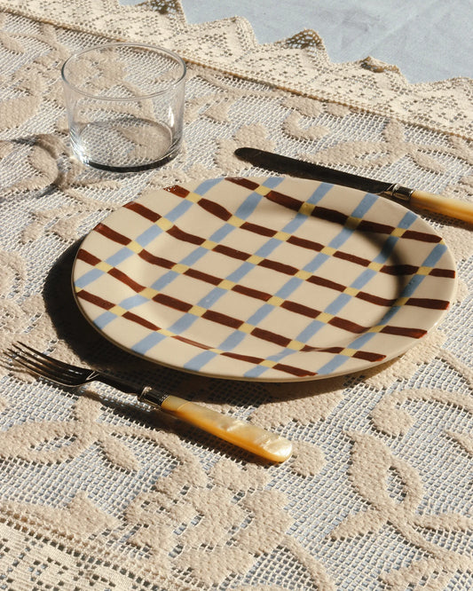 PLAID DINNER PLATES - SET OF 2