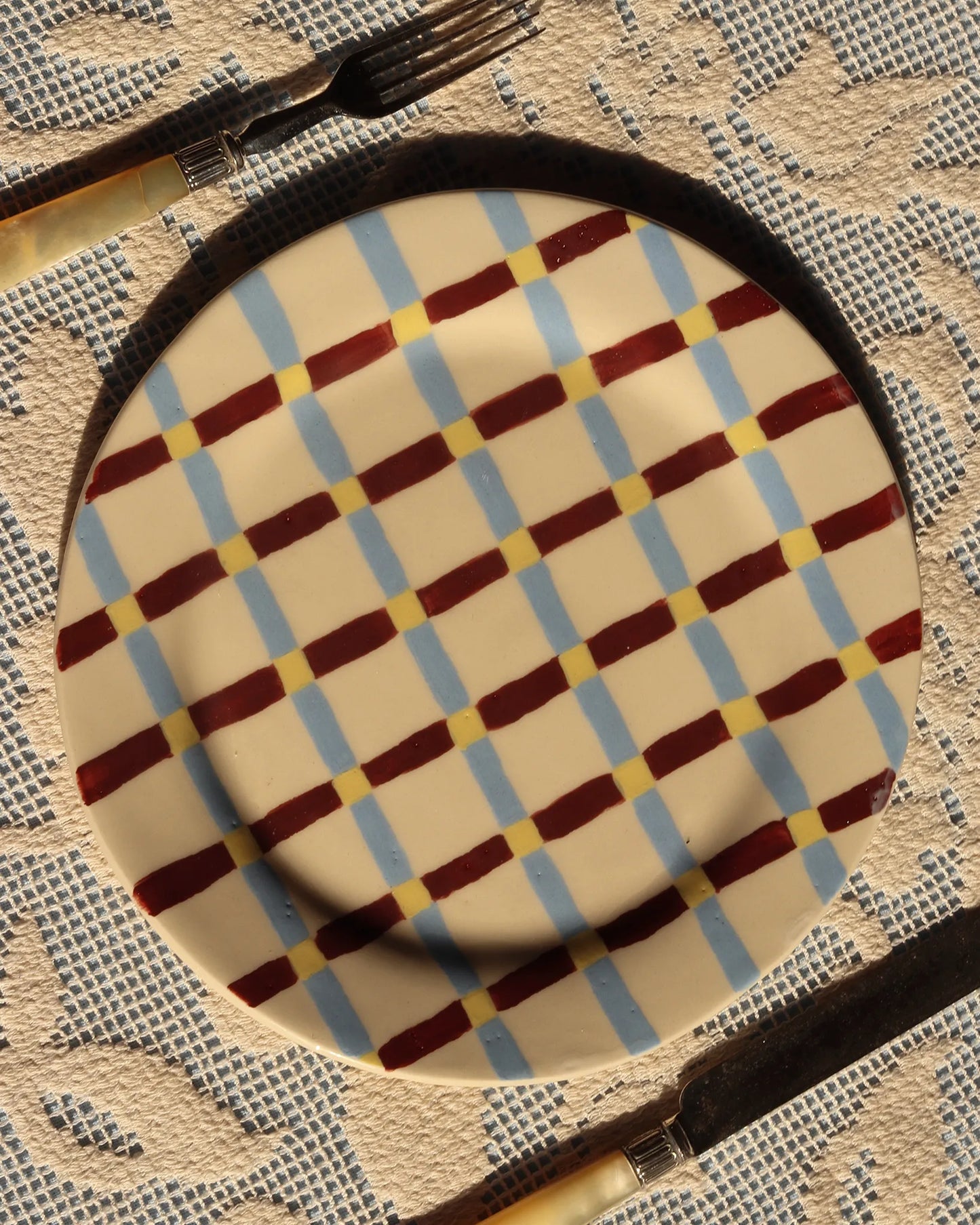 PLAID DINNER PLATE