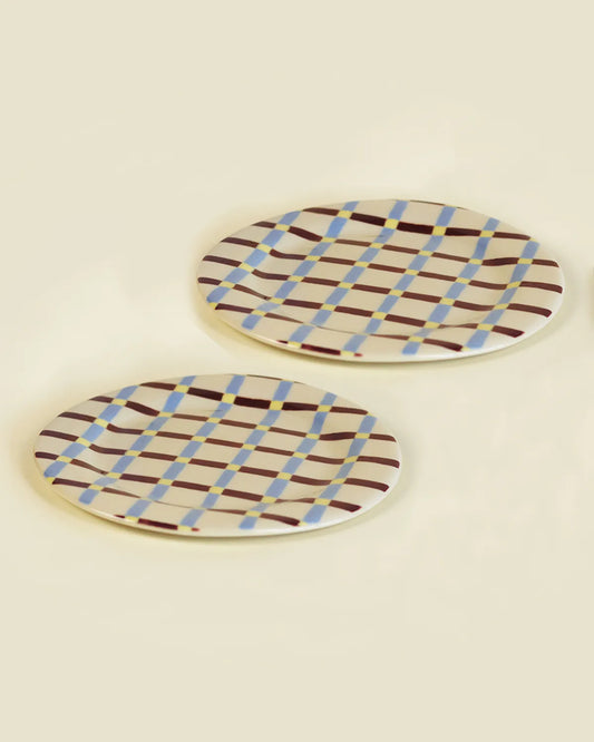 PLAID DINNER PLATES - SET OF 2